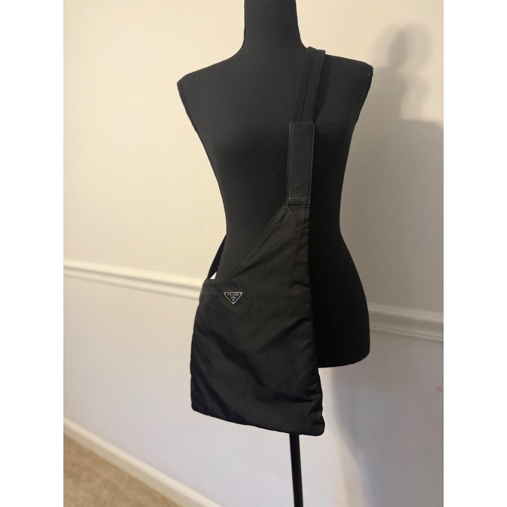 Prada Vintage Black Tessuto‎ Nylon Triangle Logo Crossbody Messenger sling Bag - Picture 15 of 15
